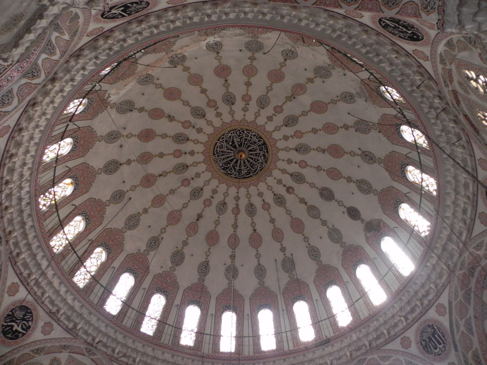 Valide-i Cedid Mosque