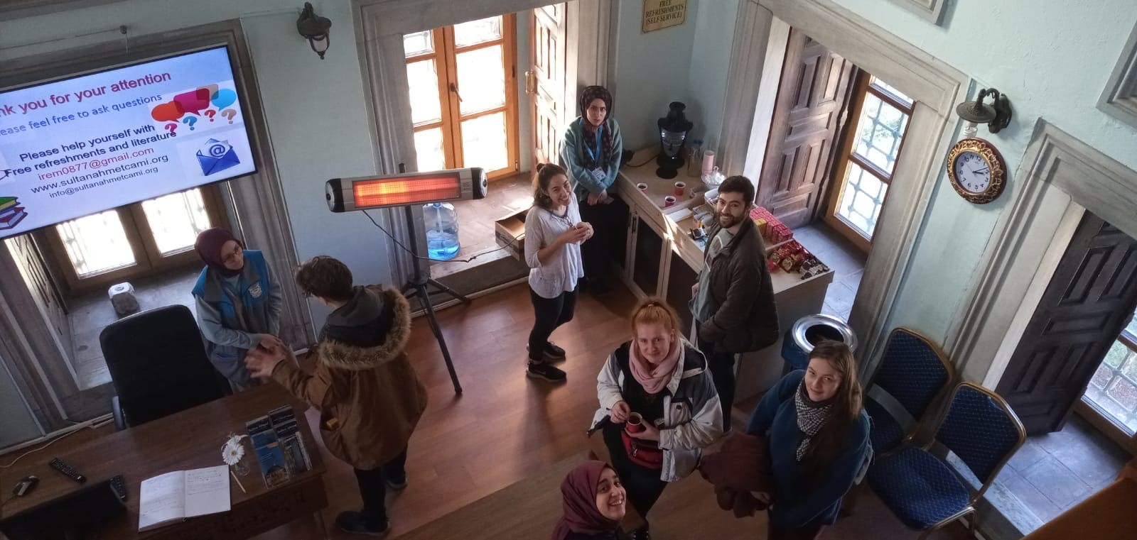 Istanbul Mosques volunteers